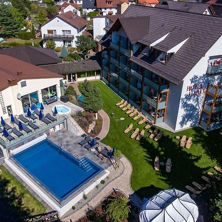Hotel Lamm Heimbuchenthal Buitenkant foto