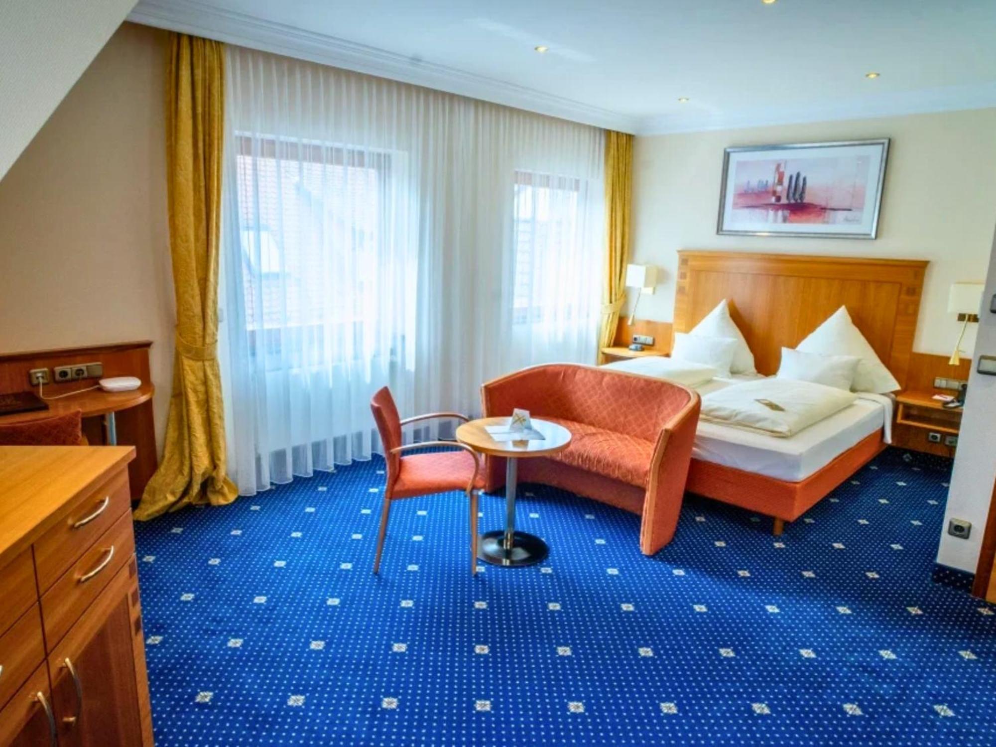 Hotel Lamm Heimbuchenthal Buitenkant foto