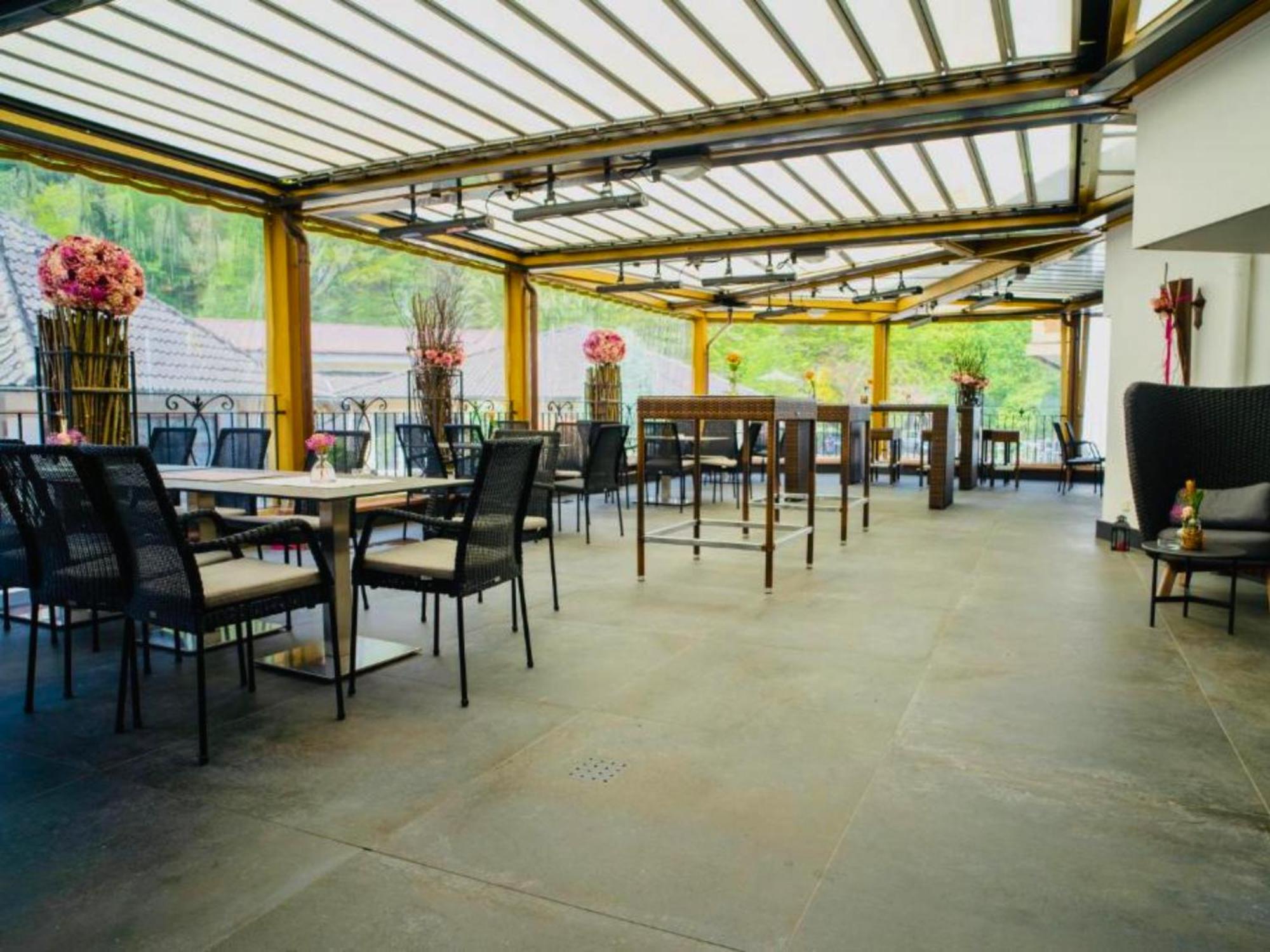 Hotel Lamm Heimbuchenthal Buitenkant foto